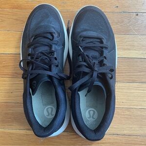 lululemon athletica black strong feel training shoe